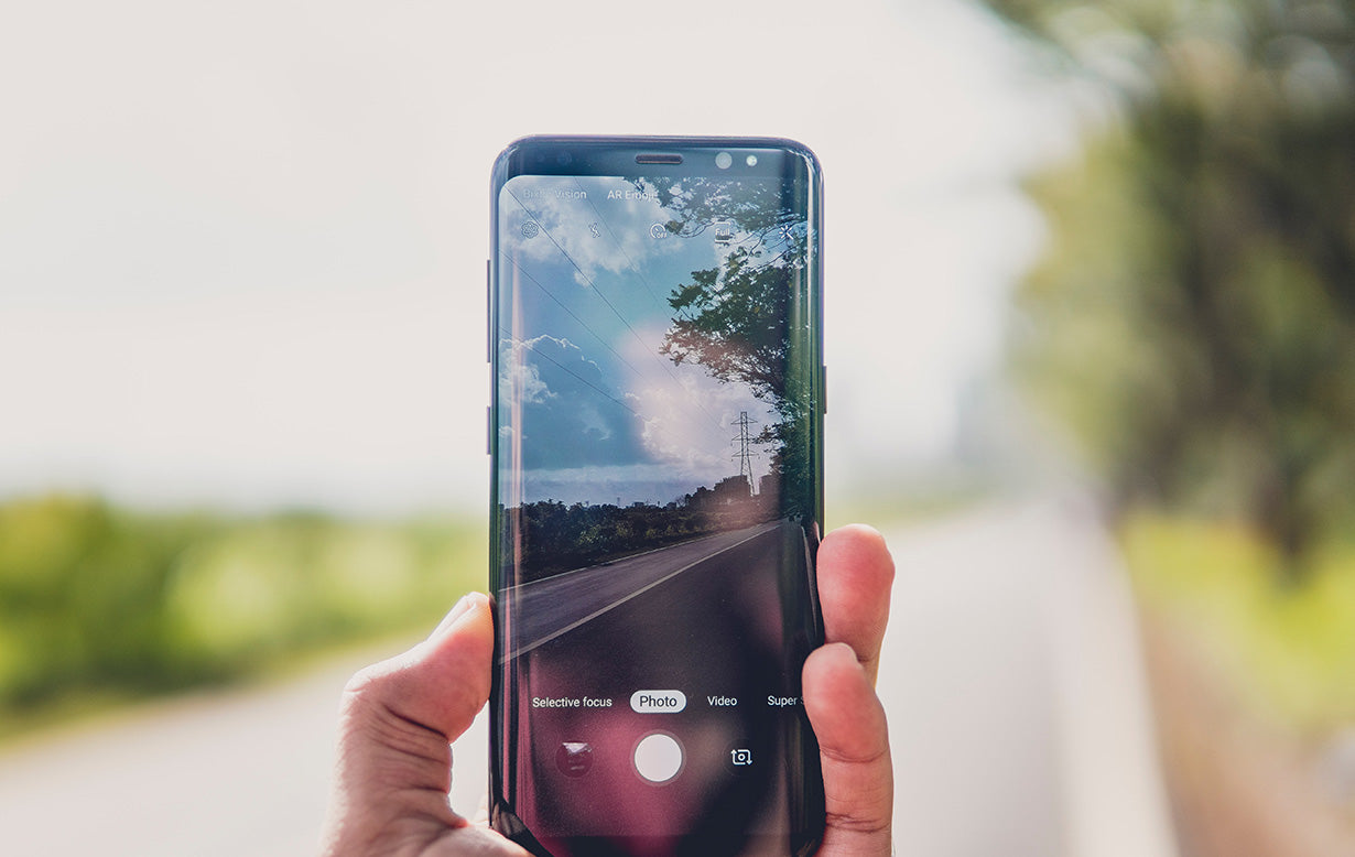 Hi technology mobiles phones